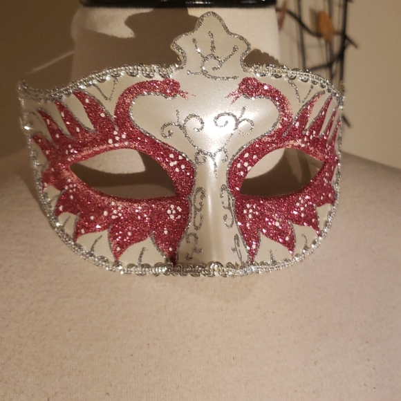 Face Mask for party 🥳 - Picture 2 of 9